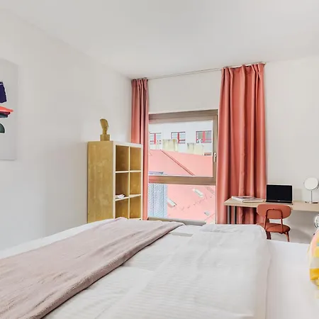 Apartmán Spacious Near Karlin Square Praha