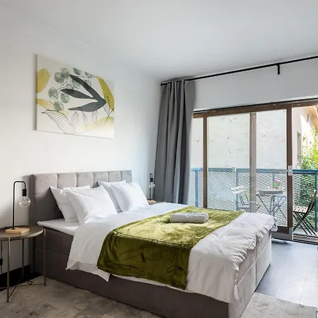 Appartement Spacious Near Karlin Square Prague