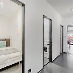 Spacious Near Karlin Square Appartamento *